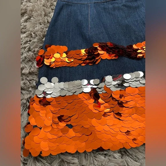 Miu Miu Sequin Embroidered Denim Skirt – Blue / Orange / Silver – Size 42 – NWT - Picture 5 of 10